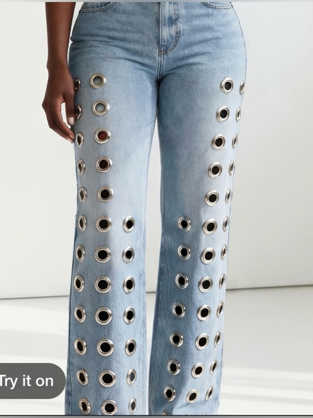 Light Blue Grommet-Embellished Women's Jeans